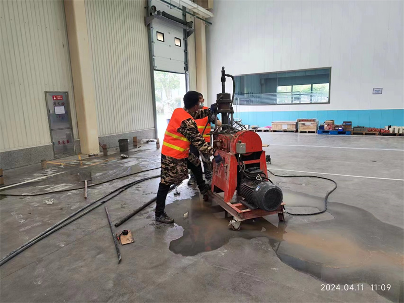 青原厂房地面下沉塌陷注浆加固施工